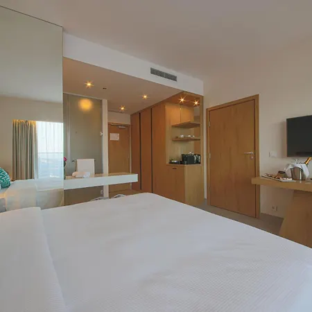 Poseidon - 5-star Luxury Experience, Premium Full Board 호텔 5*